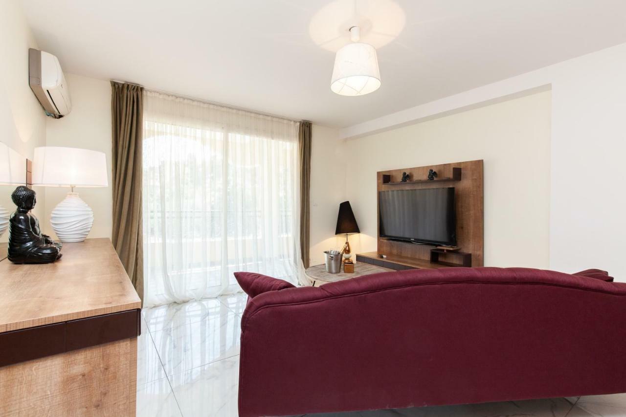 Residence D'Azur Riou Канны Экстерьер фото